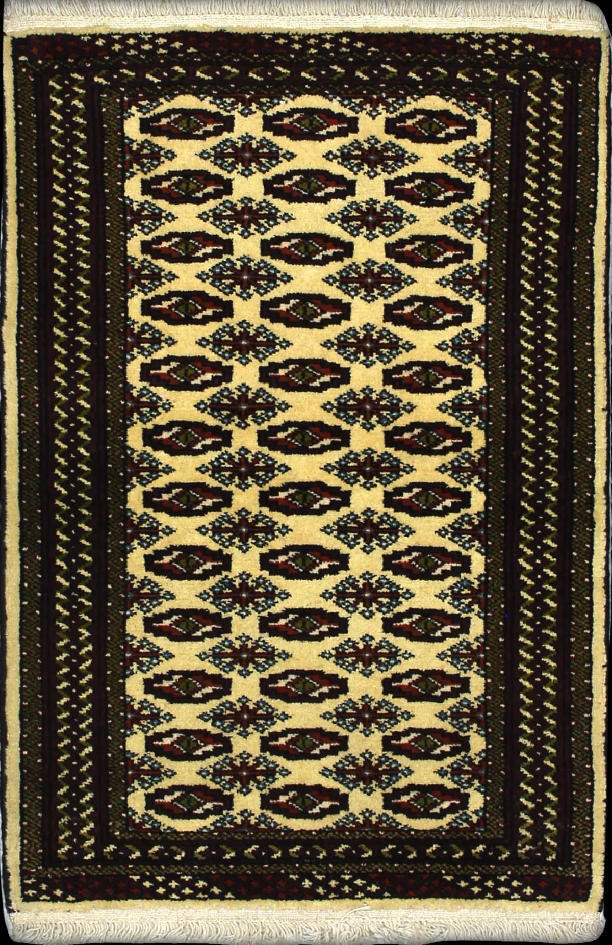 Persian rug of Oriental Rug style in dimensions 116 centimeters length by 78 centimeters width with mainly yellow colors